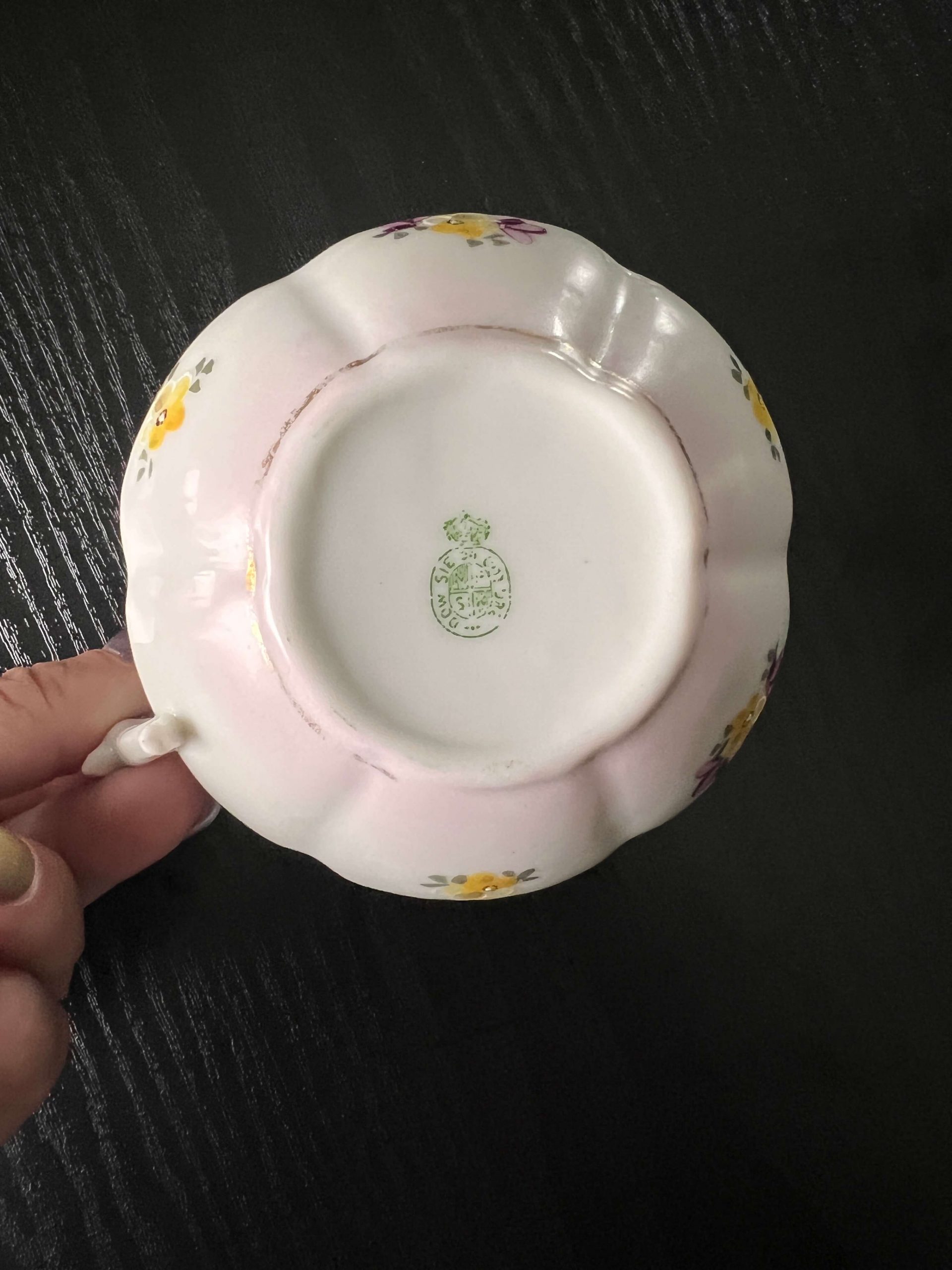 Porcelain Creamer - Dow Sie Cot Ure - Antique - Image 5