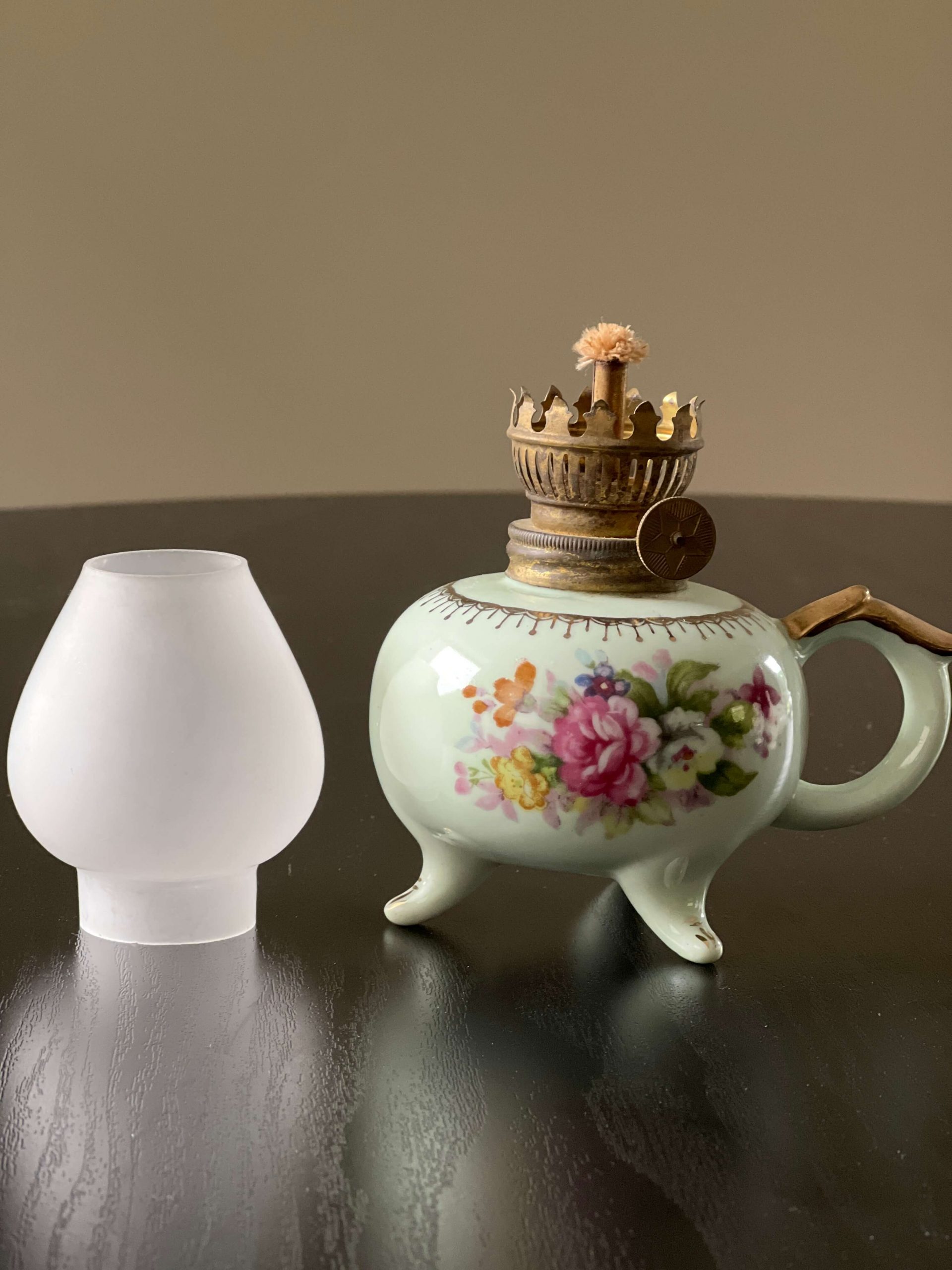 Miniature Porcelain Oil Lamp - Image 3