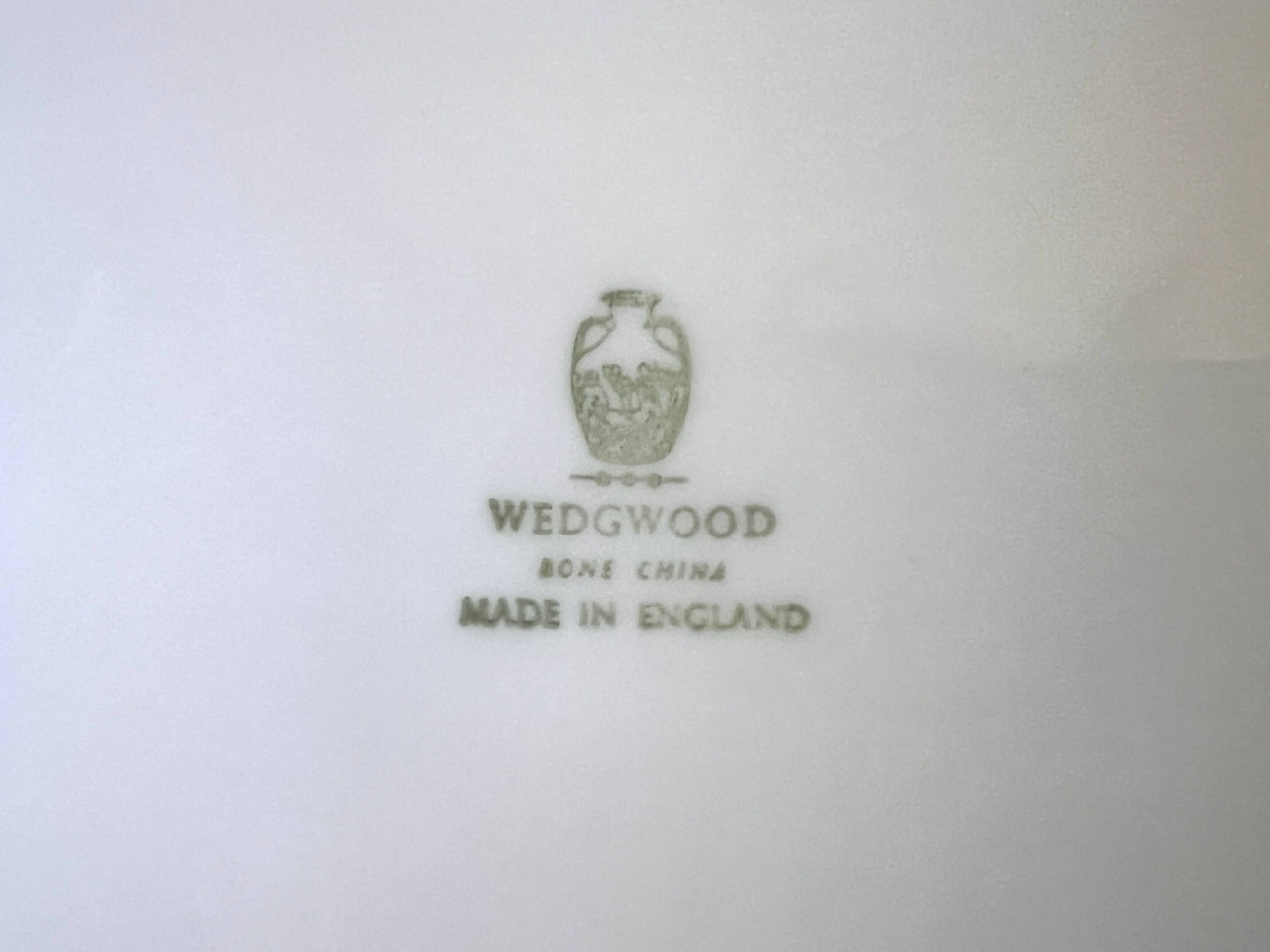 Wedgwood bone china service bowl - Image 5