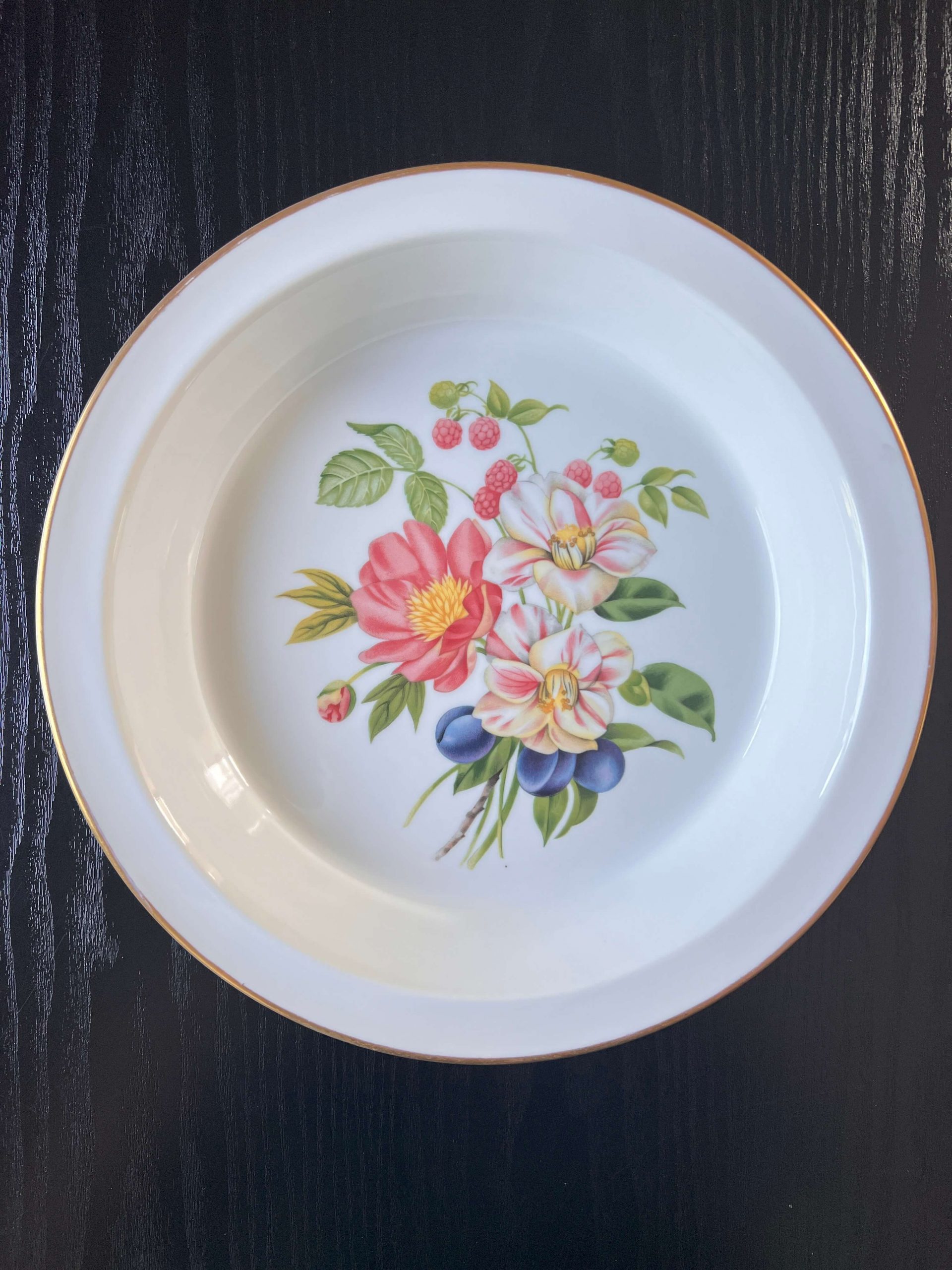 Vintage Royal Worcester Pershore 10.5" Round Pie Plate Dish Gold Rim 1978 England